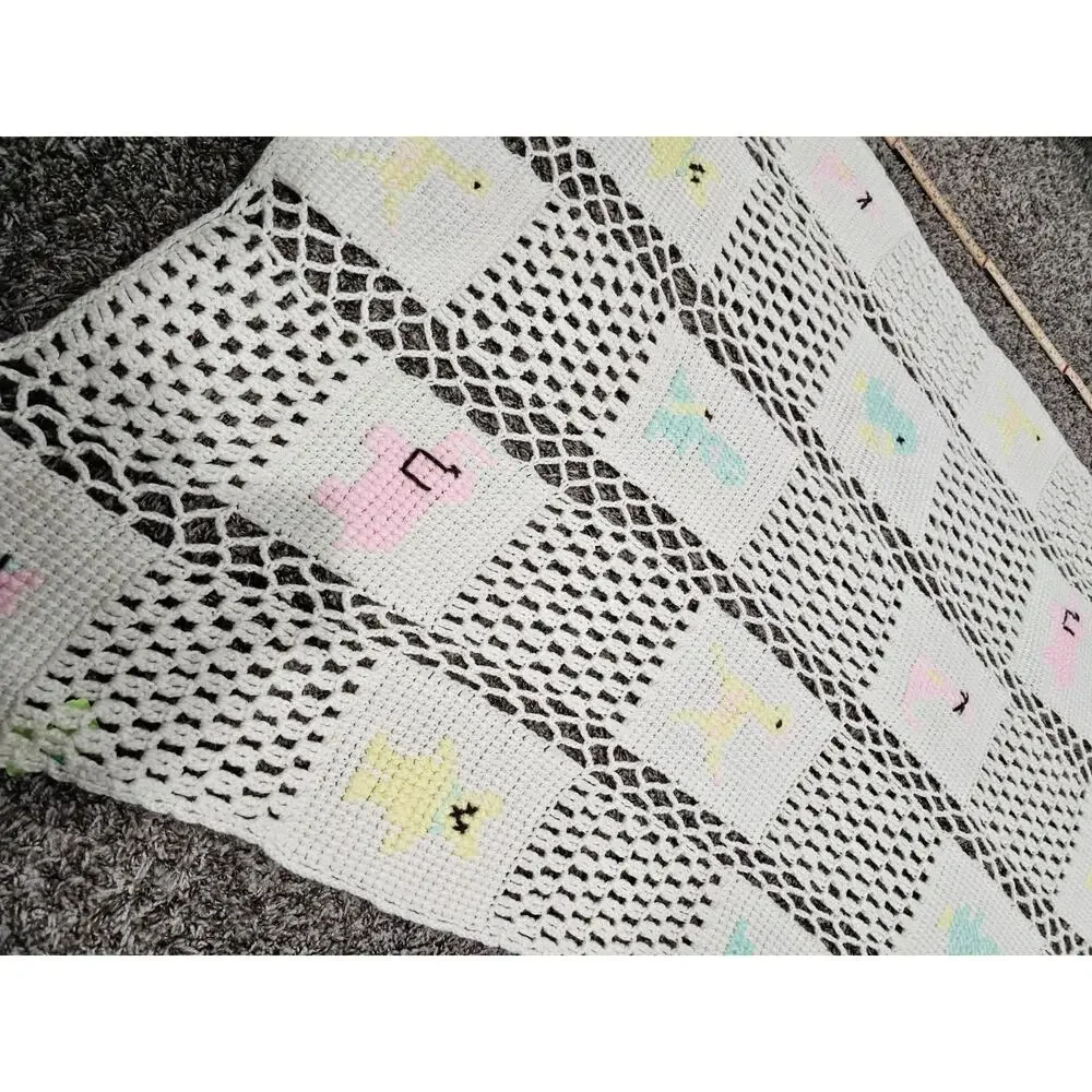 Vtg Hand Knitted Crocheted Baby Blanket Throw White w/Pastel Animals Cottagecore